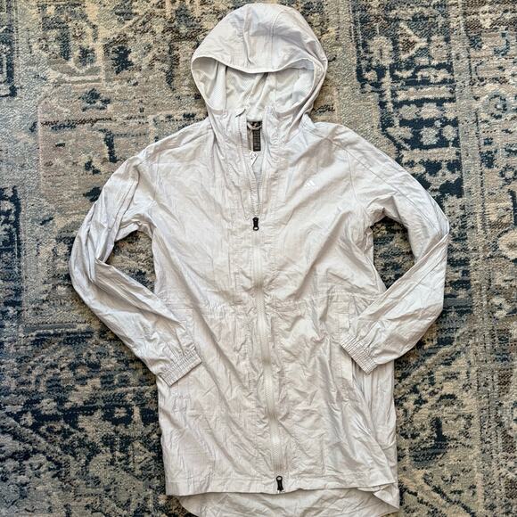 NWT Adidas "Dress Jacket" in silver - Picture 3 of 7